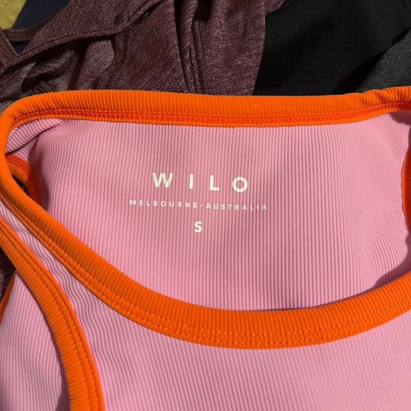 WILO Color-block Sports Bra - Picture 5 of 6
